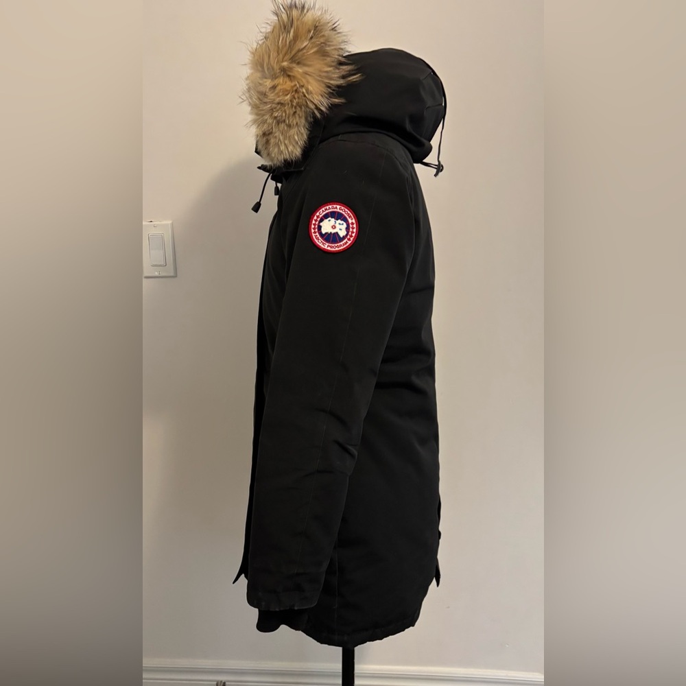 Canada Goose Black Puffer Jacket